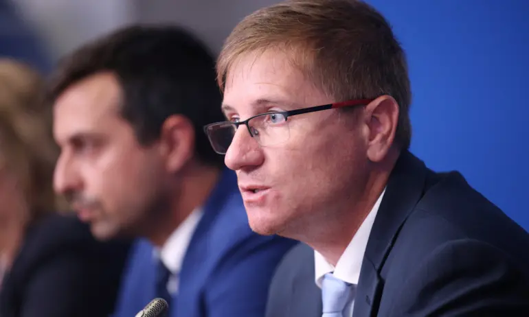 Аз съм отделен човек - Димо Дренчев остава във Възраждане - Tribune.bg