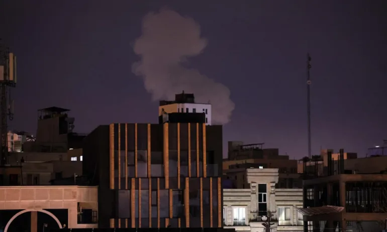 Експлозии в Тел Авив и Абу Даби, след нови удари на Иран - Tribune.bg