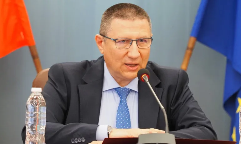 Борислав Сарафов: Няма да допуснем политическата криза да се пренесе в съдебната власт - Tribune.bg