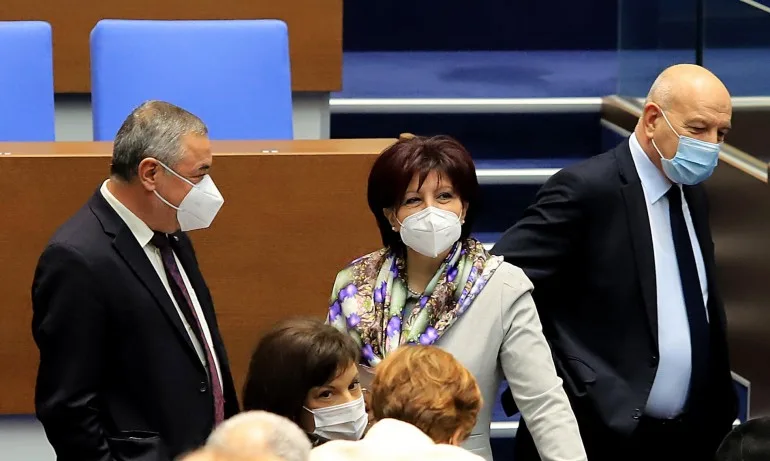 Цвета Караянчева ще участва в отбелязването на Националния празник 3 март - Tribune.bg