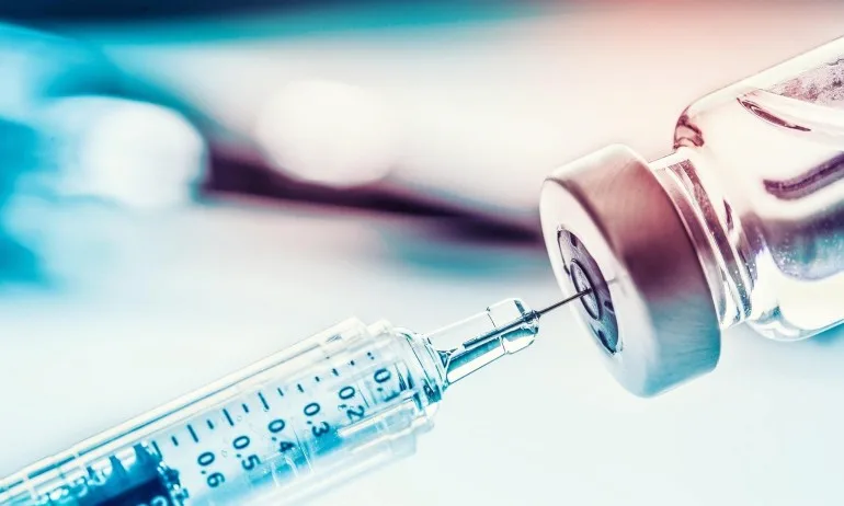 Китайската ваксина срещу COVID-19 излиза на пазара в края на декември - Tribune.bg