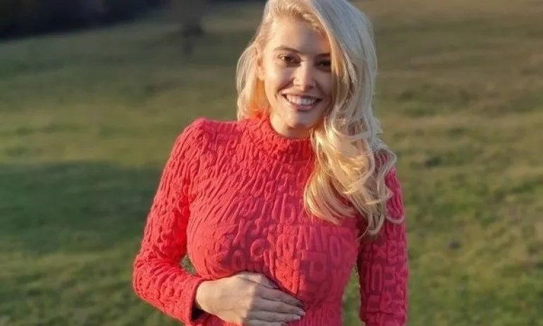 Ева Веселинова очаква близнаци - Tribune.bg