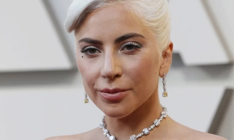 Лейди Гага е преживяла срив след изнасилване, при което забременяла - Tribune.bg