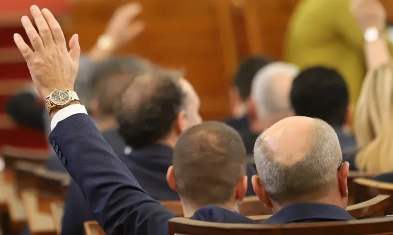 НС ще изслуша утре премиера Бойко Борисов за въвеждането на тол системата у нас - Tribune.bg