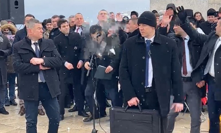 НСО предупредили Петков да не се качва на Шипка - Tribune.bg