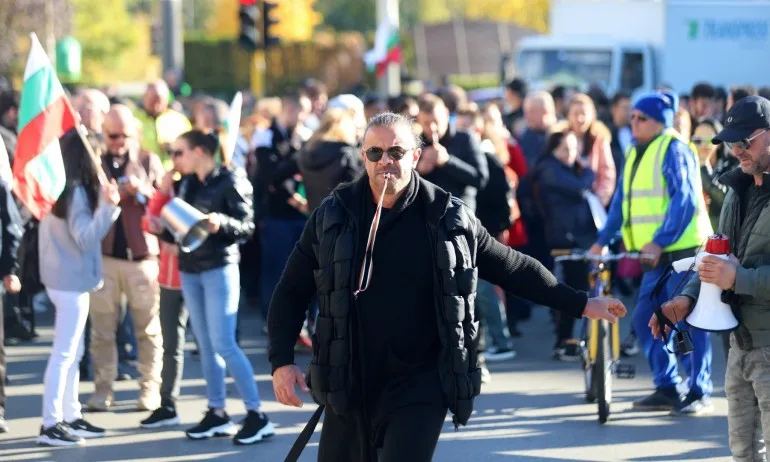 БАЗ и СЗБ: Трима министри ни казаха в очите – подкрепа за вас няма и няма да има! - Tribune.bg