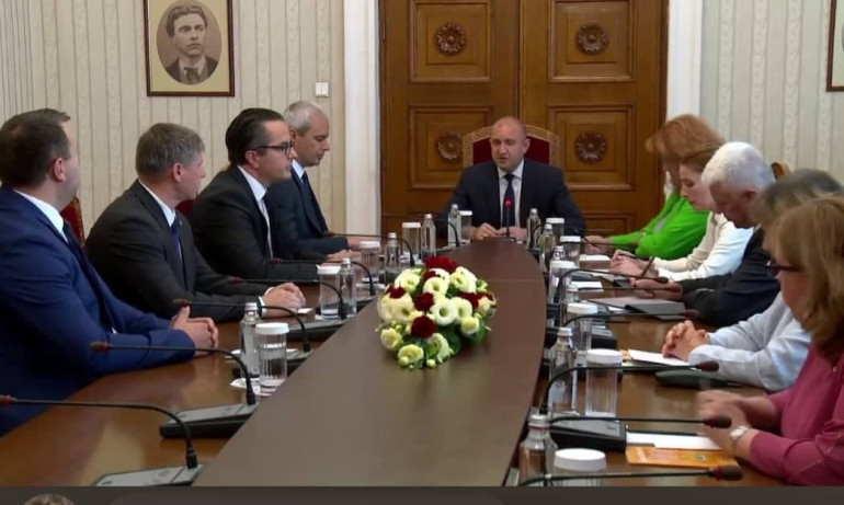 Костадин Костадинов: Колкото по-скоро са предсрочните избори, толкова по-добре - Tribune.bg