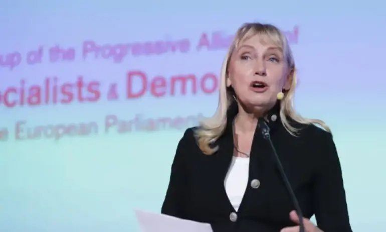 Елена Йончева: ДПС оцениха работата ми. Номинация на ГЕРБ не бих приела - Tribune.bg