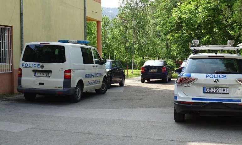Акция на полиция и прокуратура в белодробната болница в Благоевград - Tribune.bg