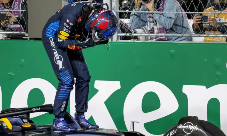 Верстапен с четвърта поредна титла от Формула 1 - Tribune.bg