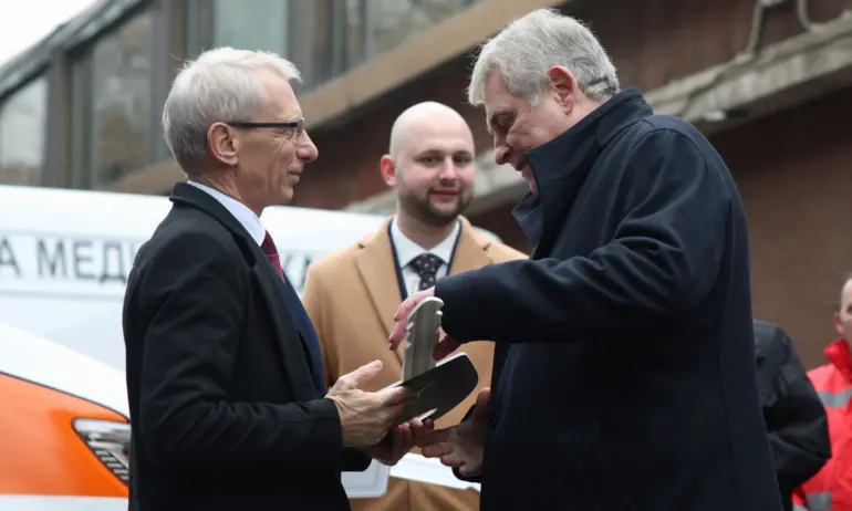 5 линейки с повишена проходимост даде премиерът Денков на Спешна помощ - Tribune.bg