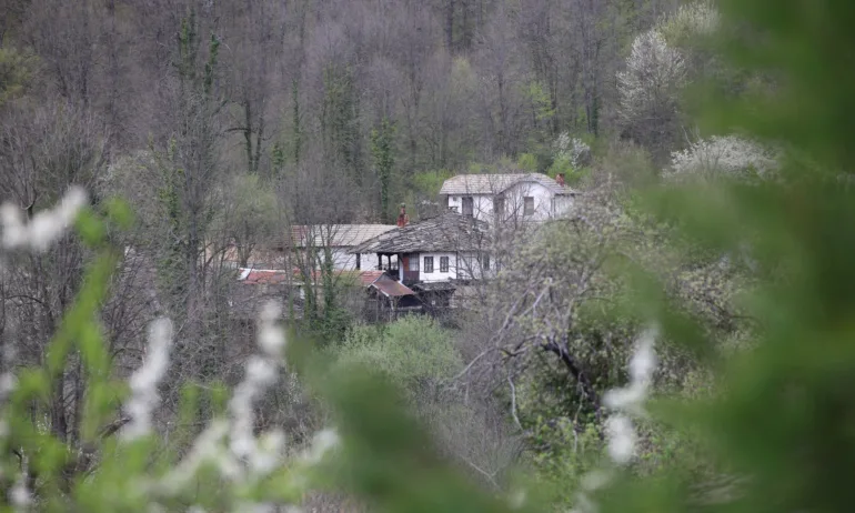 205 населени места у нас са без нито един жител, 142 общини са с население под 10 000 души - Tribune.bg