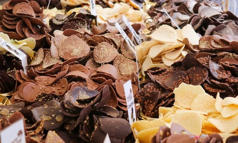 20 тона шоколад изчезнаха заедно с камиона в Австрия - Tribune.bg