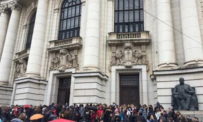 За исканото уволнение на Михаил Мирчев: Опасен прецедент, проправящ пътя за бъдещи чистки - Tribune.bg