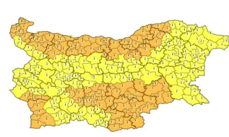 Жълт и оранжев код за опасно горещо време - Tribune.bg