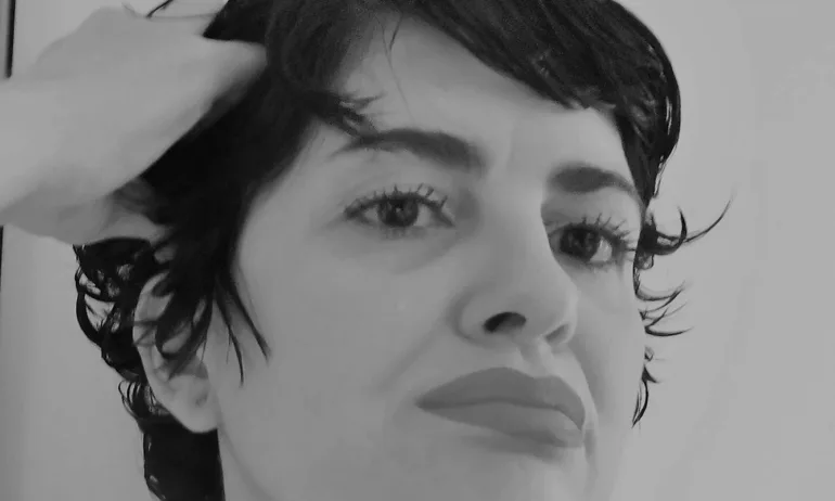 Калина Андролова: Магнитски буквално разтвори спасителен политически чадър над ПП - Tribune.bg