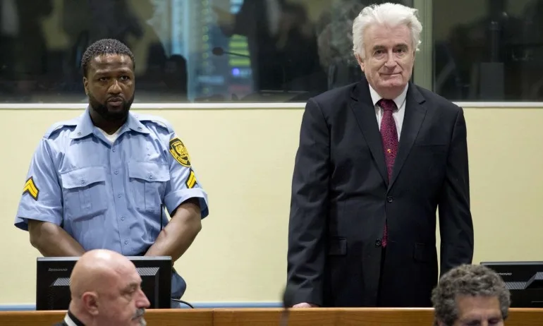 Международният трибунал в Хага остави Караджич в затвора до живот - Tribune.bg