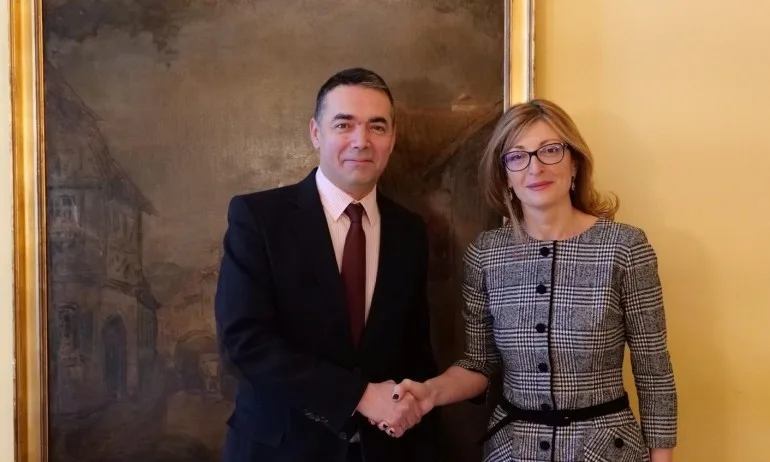 Захариева и Никола Димитров ще бъдат домакини на срещата на външните министри от Берлинския процес - Tribune.bg