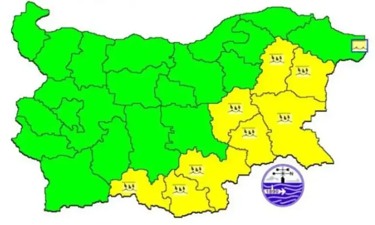 Жълт код за валежи в 8 области на страната - Tribune.bg