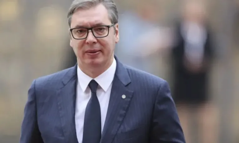 Напрежението с Косово: Вучич постави армията в най-висока степен на бойна готовност - Tribune.bg