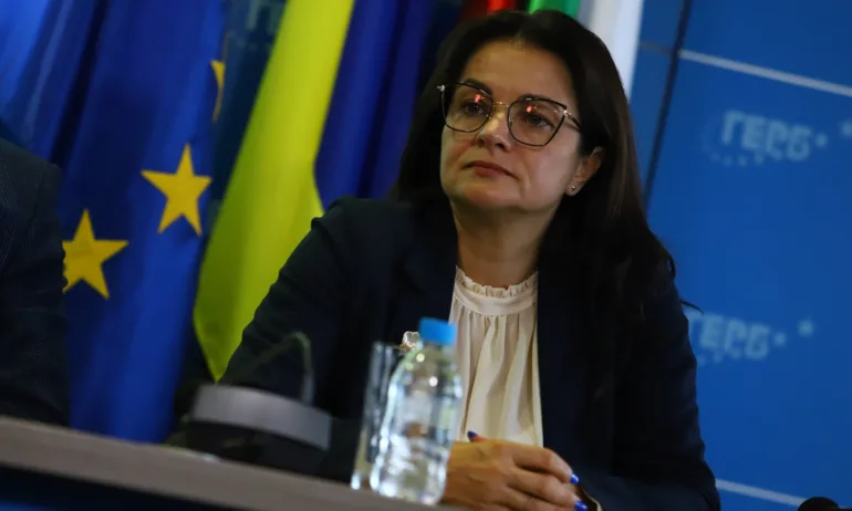 Росица Кирова: Ще предложим отговорна формула за правителство - Tribune.bg