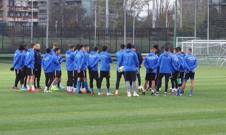 Левски с два лагера през зимната подготовка - Tribune.bg