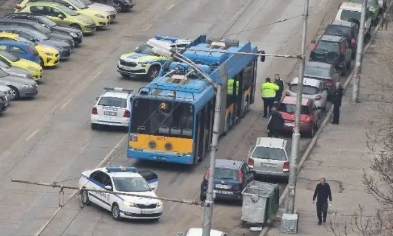 Тролейбус блъсна и уби жена в София - (ОБНОВЕНА) - Tribune.bg