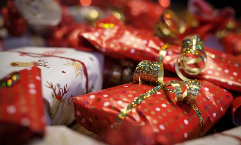 Дефектни подаръци и закъснели доставки са най-честите оплаквания от клиентите по Коледа - Tribune.bg