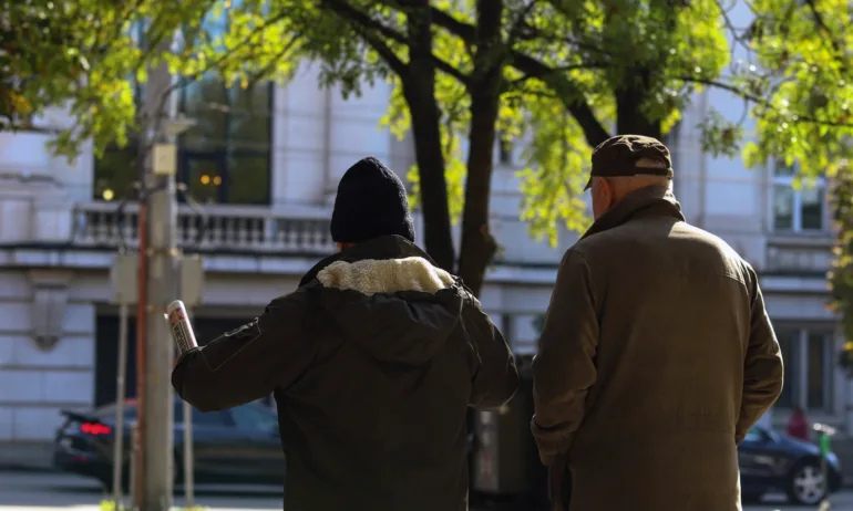 Малко над 2 милиона пенсионери ще получат по 70 лв. коледна добавка - Tribune.bg