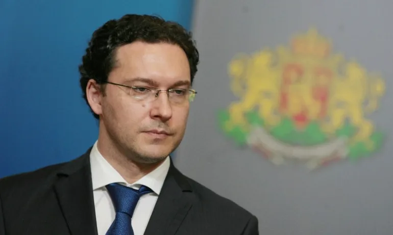 Даниел Митов: Президентството трябваше да е по-отговорно за визитата в Естония - Tribune.bg