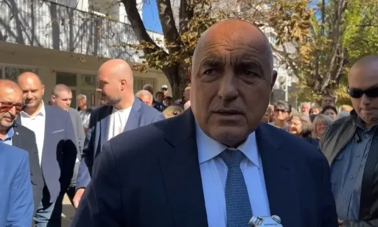 Бойко Борисов е на посещение във Варна. Той благодари на