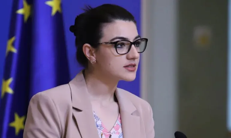 Взело ли е Ленчето едни пари от другарите от УС на ББР, или не? - Tribune.bg