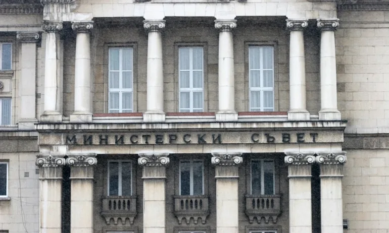 Правителството одобри нов пакет военна помощ за Украйна - Tribune.bg