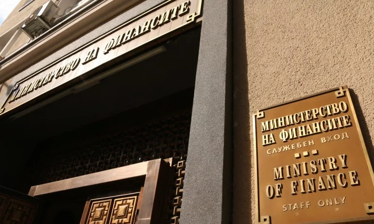 Янев с две нови назначения във финансовото министерство, освободи човек на Василев - Tribune.bg