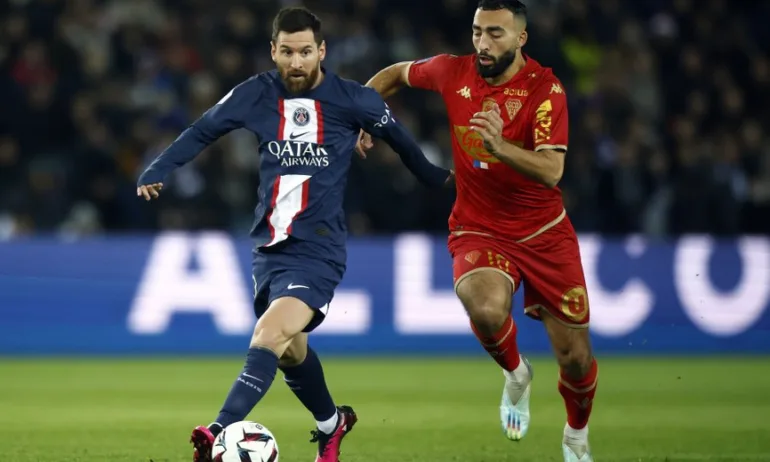 Араби предлагат на Меси 300 милиона долара - Tribune.bg