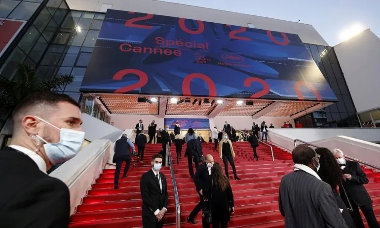 Откриха символично филмовия фестивал в Кан - Tribune.bg