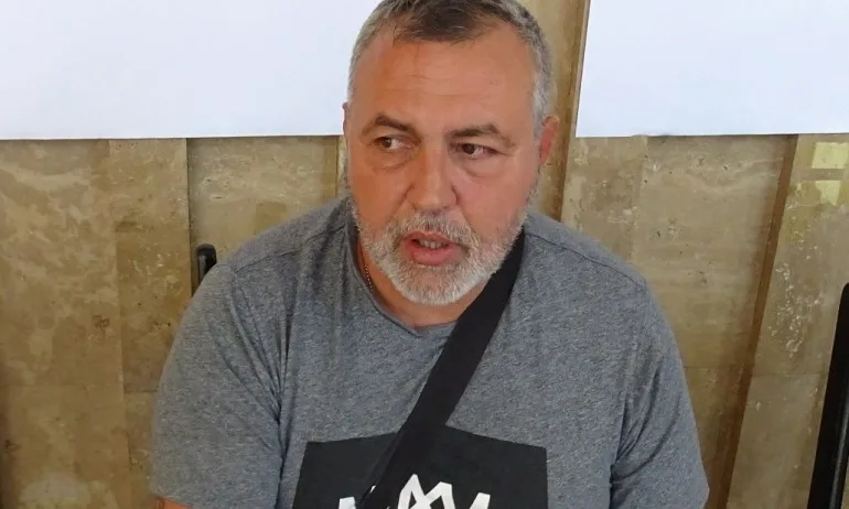 Христо Мутафчиев към здравния министър: Как така ние ще предлагаме мерки? - Tribune.bg