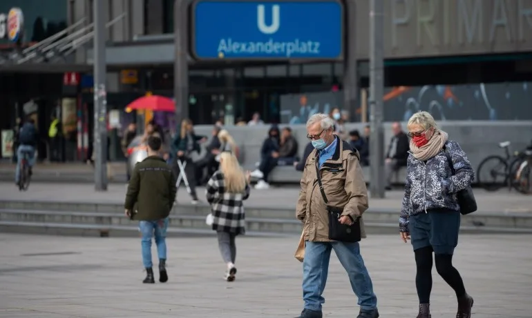 Франция и Германия отново влизат в карантина на фона на втората вълна от COVID-19 - Tribune.bg