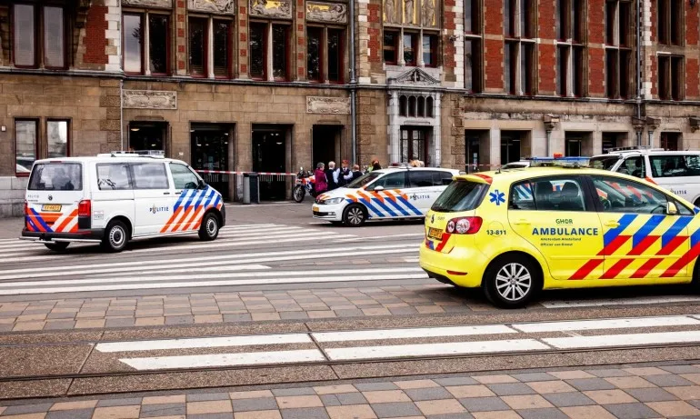 Афганистанец, заподозрян в тероризъм, искал да защити пророка Мохамед - Tribune.bg