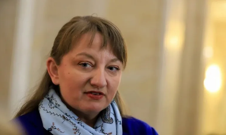 884 млн. лв. са платени по мярката 60/40, запазени са 300 000 работни места - Tribune.bg