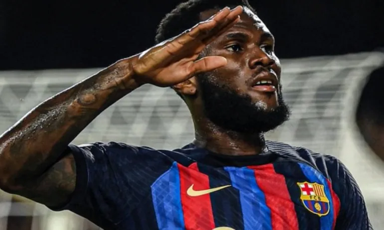 Франк Кесие е за пример в Барса - Tribune.bg