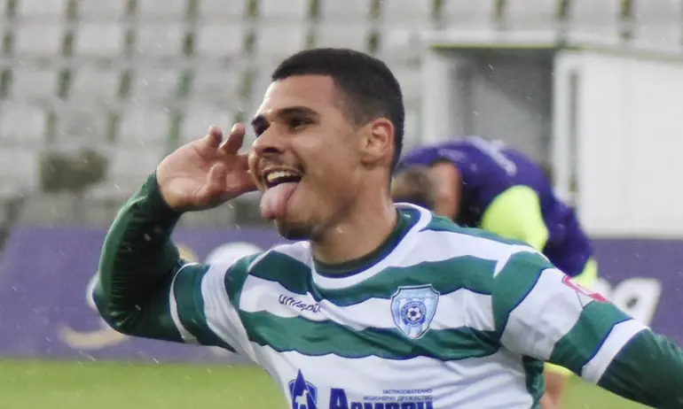 Черно море продаде Алекс Фернандес за 850 000 евро - Tribune.bg