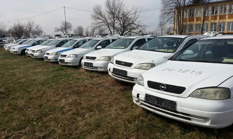 СДВР пусна на търг старите си патрулки, цените тръгват от 270 лв. - Tribune.bg