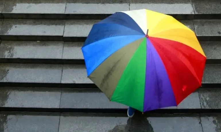 Жълт код за валежи и гръмотевици на много места в страната - Tribune.bg