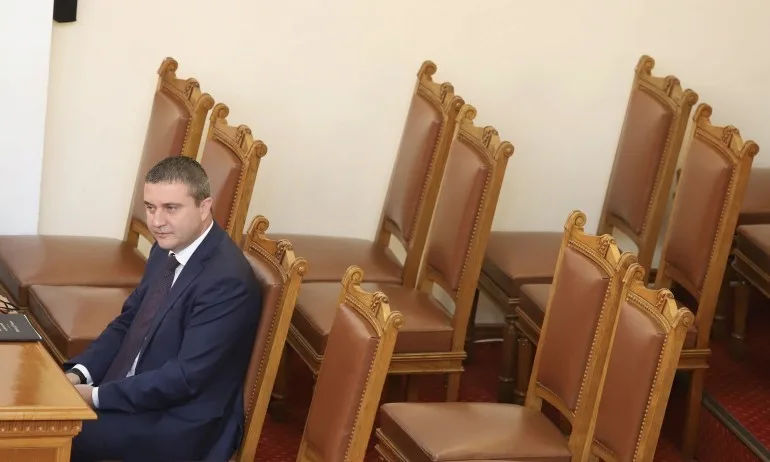 Парламентът ще проведе разисквания за хазарта на 26 юни - Tribune.bg