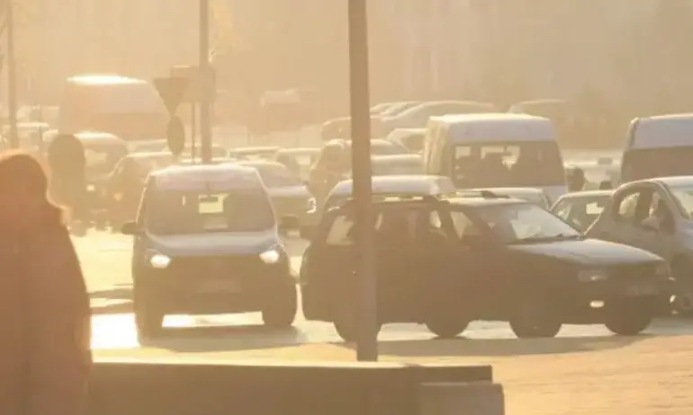 Прах от Сахара завиши количествата фини прахови частици в София