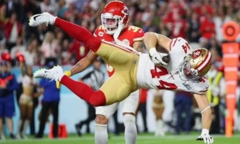 Канзас Сити прекъсна половин век чакане за Супербоул - Tribune.bg