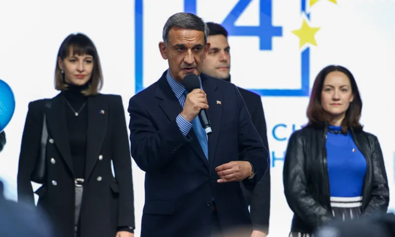 Стефан Тафров: С Путин се преговаря, когато имаш мускули! - Tribune.bg