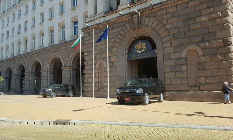 Херо Мустафа се видя с Борисов в Министерски съвет - Tribune.bg