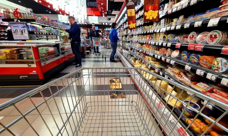 ЕК прогнозира 12% инфлация за България - Tribune.bg